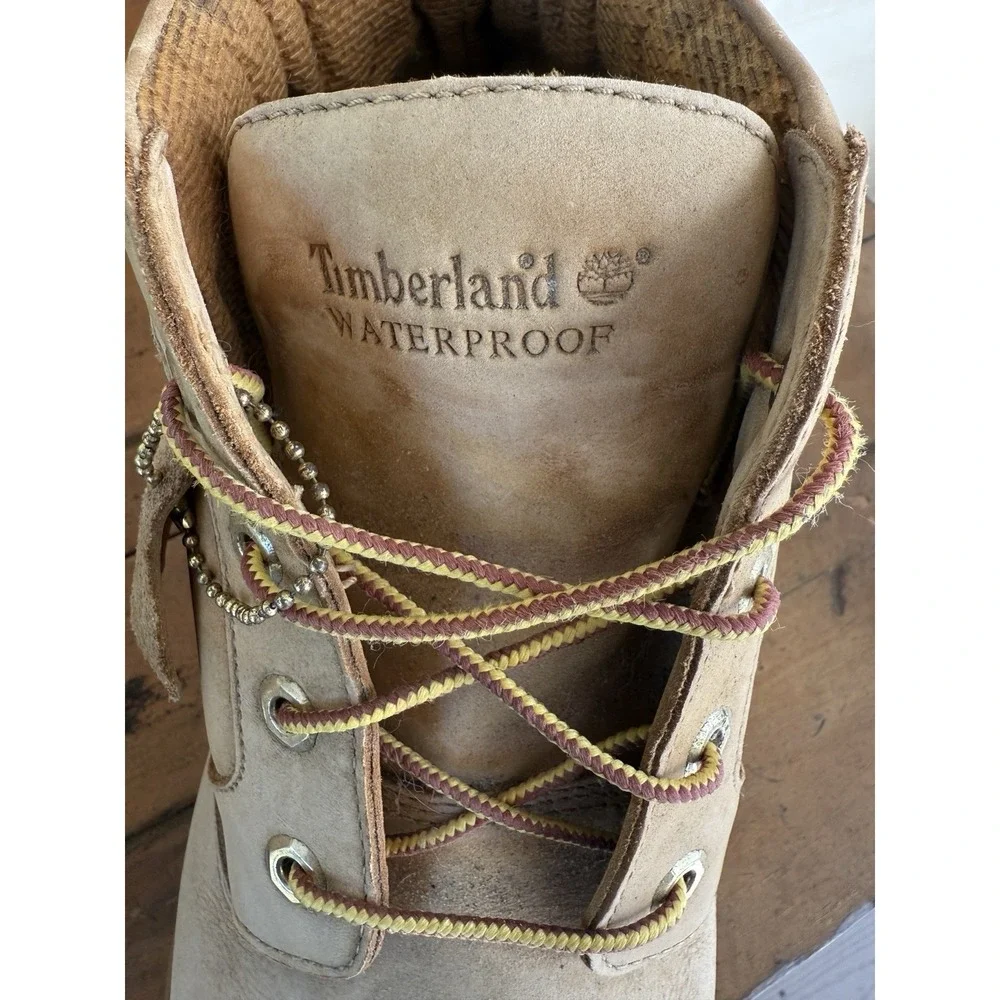 Timberland Classic Chukka Boots - Waterproof, Nubuck (For Men) Sz 11.5